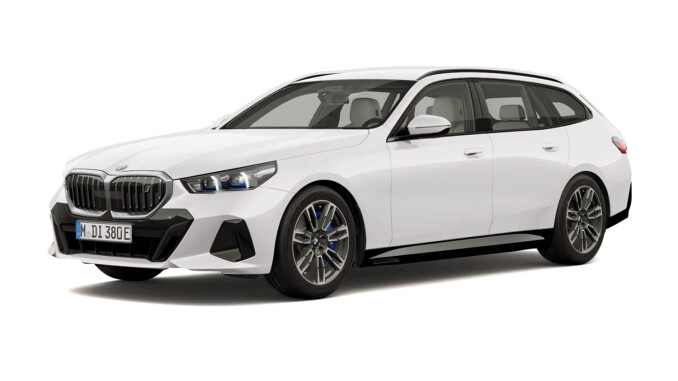 BMW i5 250kW eDr40 M Sport 84kWh 5dr Auto Tech+/Cmf+/22kW Electric Estate - Image 1